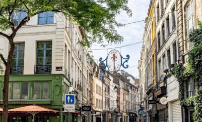 Prime Investment Opportunity: Character Building with 7 Apartments and Commercial Space for Sale in Vieux-Lille