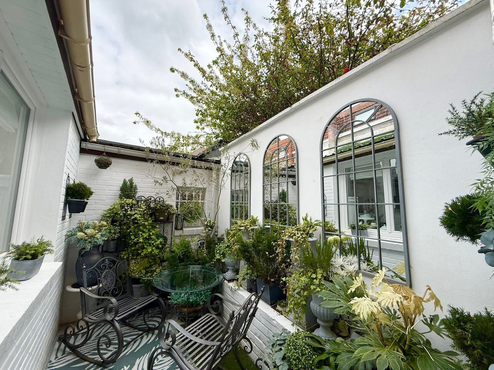 Charming French House for Sale in Lille: Fully Renovated 3-Bedroom Home in Lambersart – Ideal for Investment and Modern Living