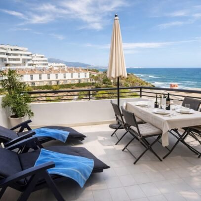 Spectacular Beachside Penthouse for Sale in Fuengirola: A Renovated Holiday Home for sale in Spain and Prime Rental Investment on the Costa del Sol