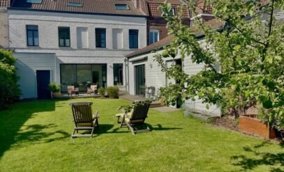 French House for Sale in Lille: Elegant Bourgeois Home with Garden in Marcq-en-Barœul – Ideal for Investment
