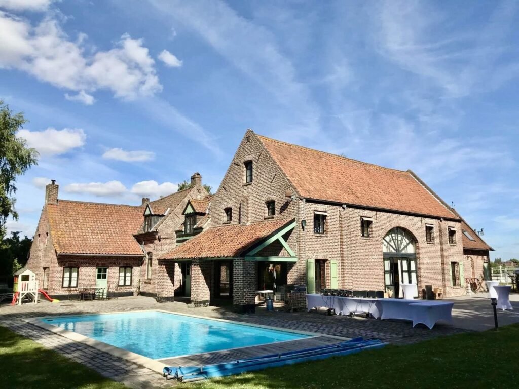 French Rare House for Sale Near Bondues: An Exclusive Investment Gem in a Tranquil, Prestigious Setting
